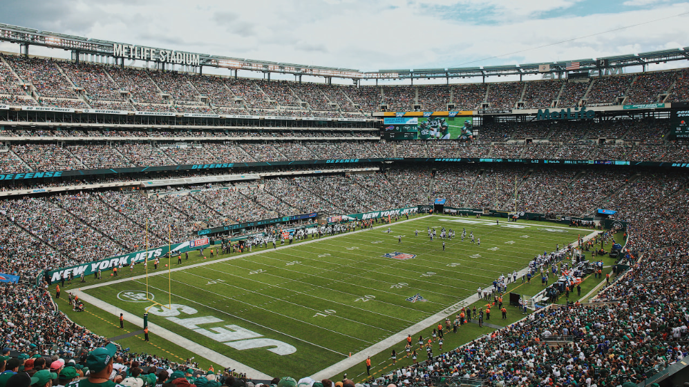 Worst NFL Stadiums for Injuries: The 5 Most Dangerous Fields Ranked